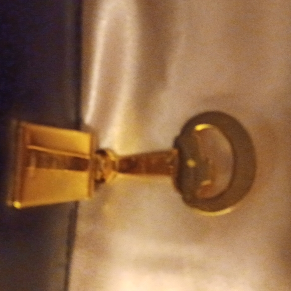 🤩🤩🤩Vintage Gucci bag. - Picture 5 of 9